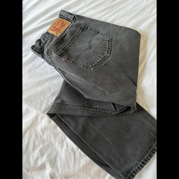 VTG Levis 505 Jeans Mens 35x32 Black Denim Regular Fit Straight Leg Mid Rise 90s - Picture 2 of 9